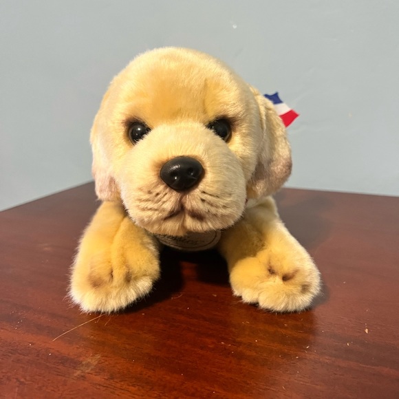 yomiko classics black labrador